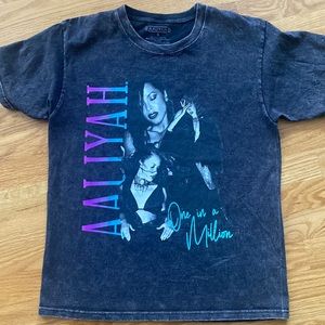 Aaliyah One In A Million T-Shirt 🖤